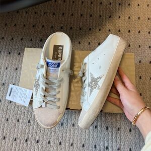 Golden Goose casual and fashionable flat shoes sneakers